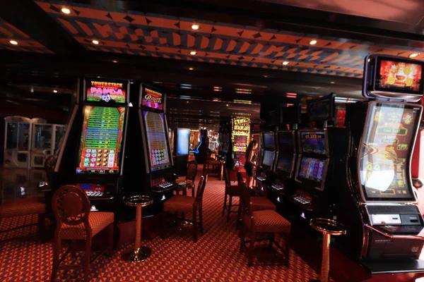 Cross Border Access Rules to Play Online Gaming