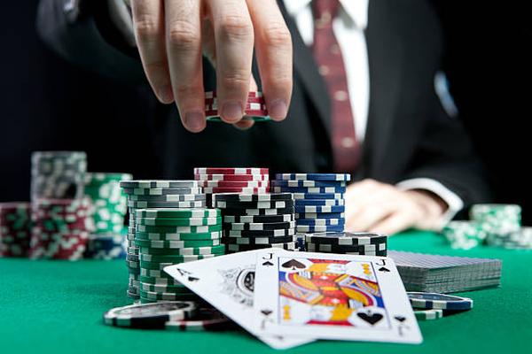 Evaluating Gaming Software Used by casino trực tuyến uy tín Platforms