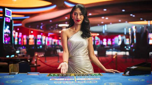 A Newcomer's Guide to Understanding siti poker online