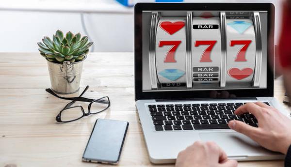 Casino Dubai: How to Fact-Check Live Game Interfaces
